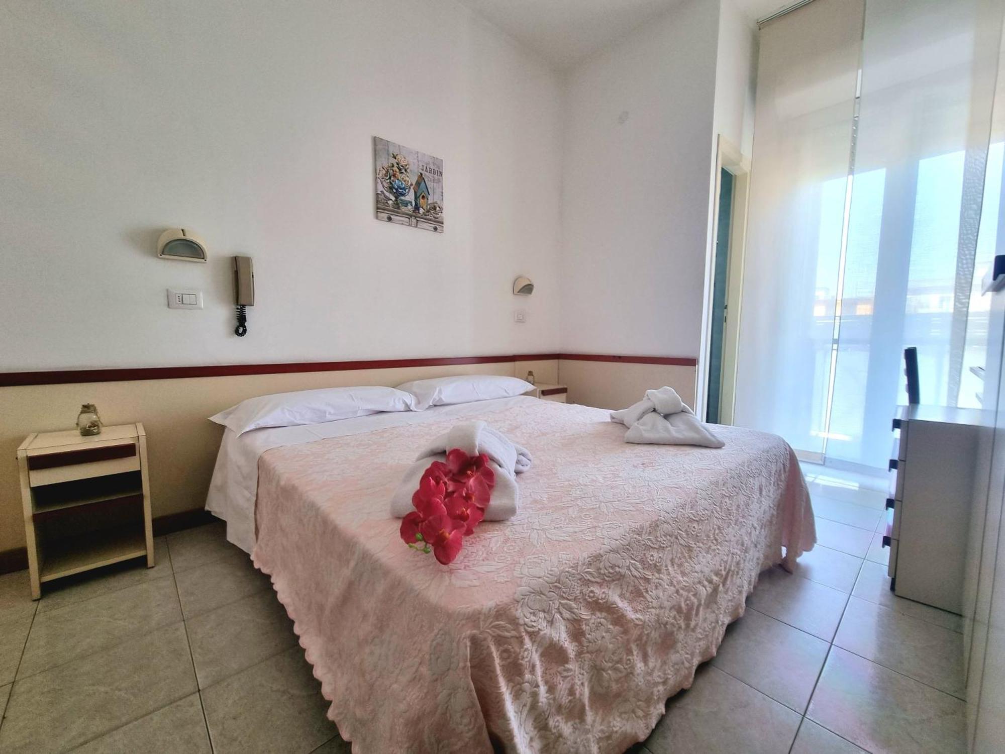 Hotel Due Gemelle à Rimini Extérieur photo